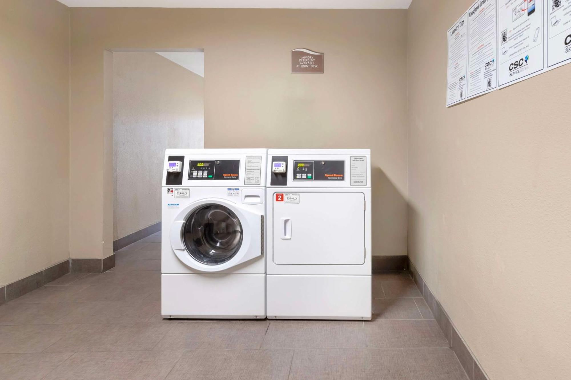 Best Western Near Lackland Afb Seaworld San Antonio Luaran gambar